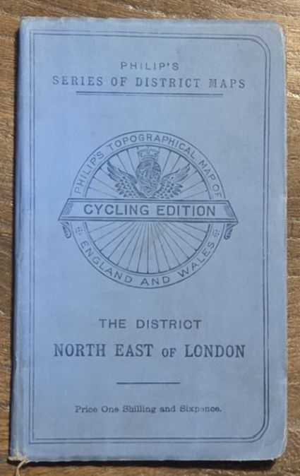 Philips' Cycling Map of the District North-East of London Extending to Cambridge, Ely, Bury St Edmunds, Lowestoft, Ipswich, . (Philip's Series of District Maps) (Philip's Topographical Maps of England and Wales, Cycling Edition)