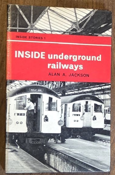 Inside Underground Railways (Inside Stories 1)